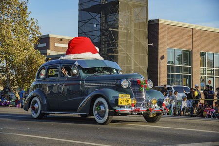 Los Angeles, DEC 3: Highland Park christmas parade on DEC 3, 2017 at Los Angeles, United Statesのeditorial素材