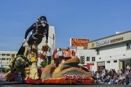 Pasadena,  JAN 1: Taiwan China Airlines's float in the famous Rose Parade - America's New Year Celebration on JAN 1, 2017 at Pasadena, California, United Statesのeditorial素材