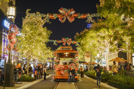 DEC 16, Glendale: Beautiful tram and Christmas lights at the shopping mall on DEC 16, 2017 at Glendaleのeditorial素材