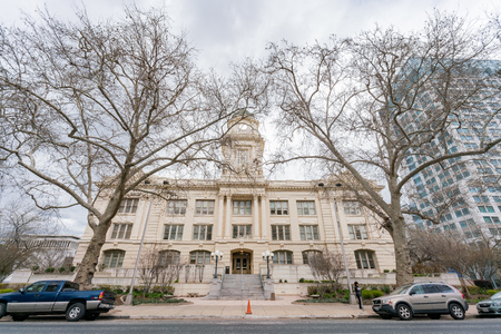 Sacramento, FEB 20: Exterior view of the Sacramento City Hall on FEB 20, 2018 at Sacramento, Californiaのeditorial素材