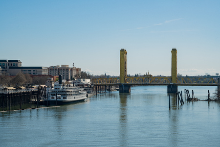 Sacramento, FEB 21: Afternoon view of Sacramento skyline with Sacramento River on FEB 21, 2018 at Sacramento, Californiaのeditorial素材