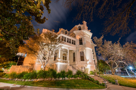 Exterior night view of the beautiful Mansion Court at Sacramentoのeditorial素材