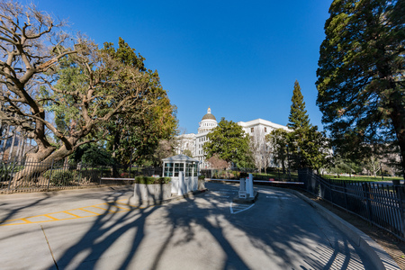 Afternoon exterior view of the historical California State Capitol  at Sacramento, Californiaのeditorial素材
