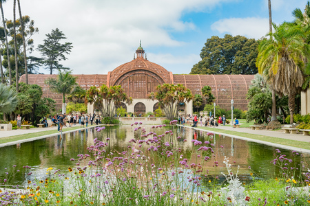 San Diego, JUN 27: Botanical Building in the  historical Balboa Park on JUN 27, 2018 at San Diego, Californiaのeditorial素材