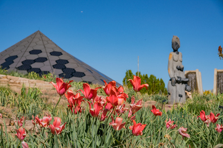 Afternoon view of the beautiful Denver Botanic Gardens, Coloradoのeditorial素材