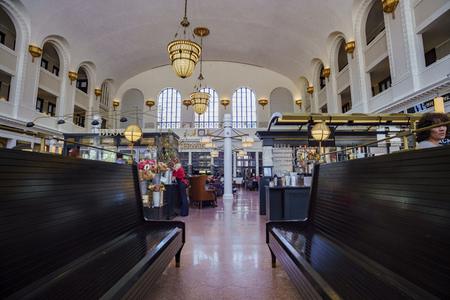 Denver, MAY 3: Interior view of the historical Union Station on MAY 3, 2017 at Denver, Coloradoのeditorial素材