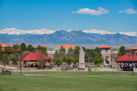 Westminster, MAY 5: Building with snow mountain as background on MAY 5, 2017 at Westminster, Coloradoのeditorial素材