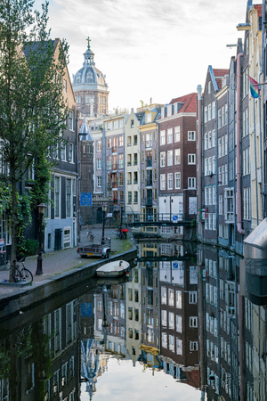 Amsterdam, JUL 22: Beautiful cityscape and canal around the city on JUL 22, 2017 at Amsterdam, Netherlandsのeditorial素材