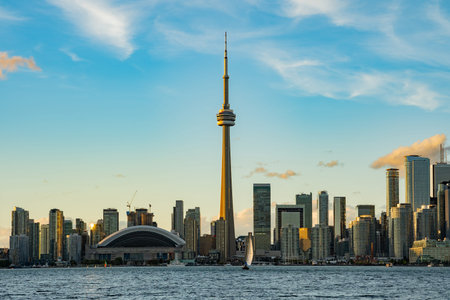 Sunset skyline of the Toronto city skyline with CN Tower at Canadaのeditorial素材