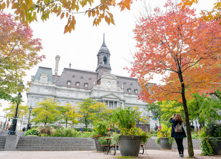 Quebec, OCT 2: Beautiful fall color with the Montreal City Hall on OCT 2, 2018 at Quebec, Canadaのeditorial素材