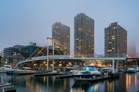 Toronto, OCT 5: Night view of the Amsterdam Bridge, ships on OCT 5, 2018 at Tornoto, Canadaのeditorial素材