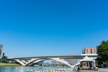 Taipei, DEC 28: Morning view of the famous Bitan Scenic area in Xindian District on DEC 18, 2018 at Taipei, Taiwanのeditorial素材