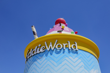 Yermo, APR 26: The Giant Ice Cream Sundae of Eddie World on APR 26, 2019 at Yermo, Californiaのeditorial素材
