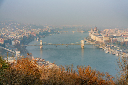 Afternoon aerial view of the famous SzÃ©chenyi Chain Bridge at Budapest, Hungaryのeditorial素材