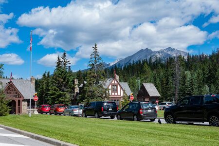 Canada, JUL 25: Cars waiting to enter the famous Banff National Park on JUL 25, 2019 at Canadaのeditorial素材