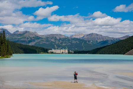 The beautiful Fairmont Chateau Lake Louise and Lake Louise at Banff, Canadaのeditorial素材