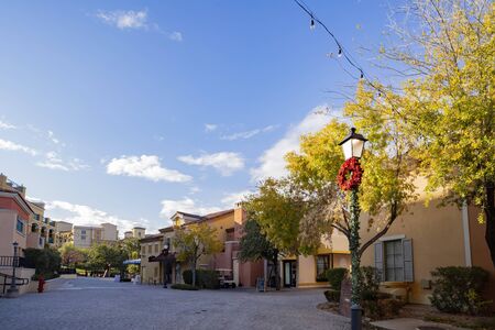 Las Vegas, NOV 29: Beautiful Wreath on a street light on NOV 29, 2019 at Las Vegas, Hendersonのeditorial素材