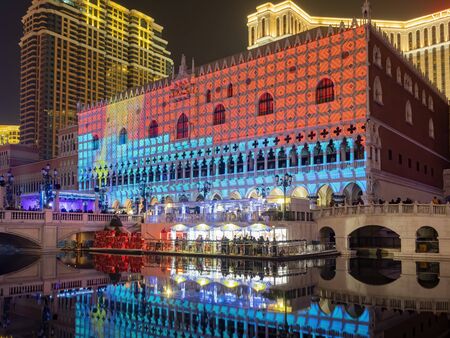 Macau, DEC 25: Exterior night view of The Wynn Casino on DEC 25, 2013 at Macau, Chinaのeditorial素材