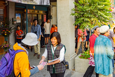 Yunlin, NOV 23: People dress up in traditional doing the performance on NOV 23, 2013 at Yunlin, Taiwanのeditorial素材