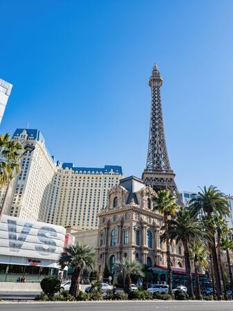 Las Vegas, Jan 11: Afternoon sunny street view of the famous strip on JAN 11, 2020 at Las Vegas, Nevadaのeditorial素材