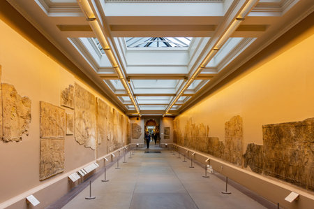 London, JUL 8: Interior view of The British Museum on JUL 8, 2011 at London, United Kingdomのeditorial素材
