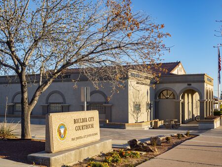 Exterior sunny view of the Boulder City Courthouse at Nevadaのeditorial素材
