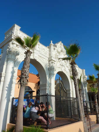 San Diego, AUG 19, 2009 - Sunny view of some building around Mission Bayのeditorial素材