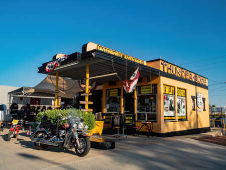 Kingman, MAY 23, 2020 - Exterior view of the Thunder Rode Motorcycle accessories storeのeditorial素材