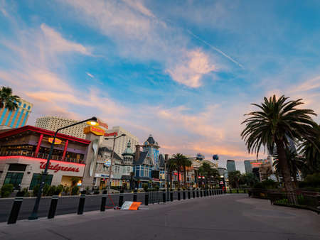 Las Vegas, MAY 6, 2020 - Special lockdown scene of the famous Venetian on Las Vegas Stripのeditorial素材