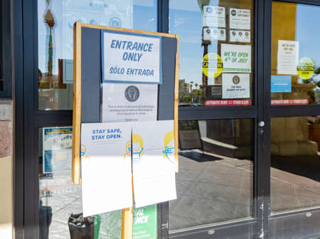 Las Vegas, JUL 3, 2020 -Sunny view of the Sprouts marketのeditorial素材
