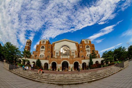 Taipei, AUG 27, 2011 - Sunny view of the NTU Main Libraryのeditorial素材