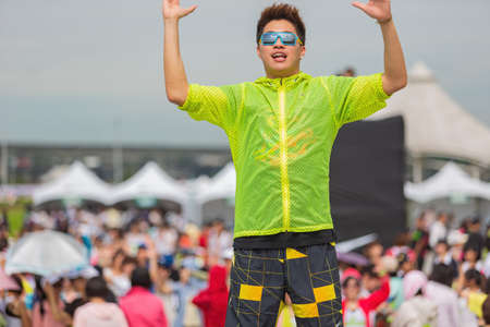 Taipei, APR 29, 2012 - Woman athlete doing exercise in the Nike's Be Amazing 5K race eventのeditorial素材