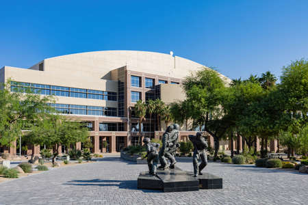 Las Vegas, OCT 4, 2020 - Sunny view of the Nevada Veterans Memorialのeditorial素材