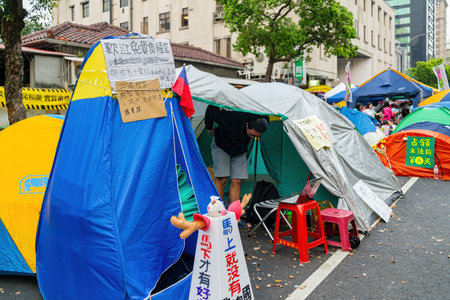 Taipei, MAR 20, 2014 - Event of the speical Sunflower Student Movement protestのeditorial素材