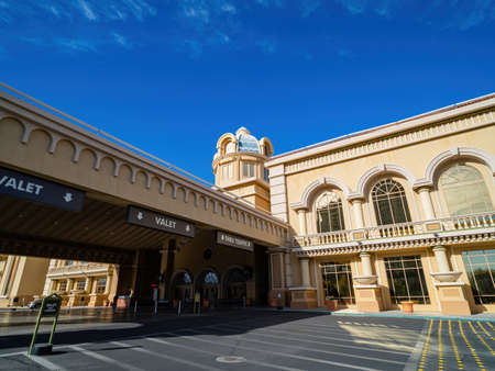 Las Vegas, JAN 18, 2021 - Sunny exterior view of the Suncoast Hotel and Casinoのeditorial素材