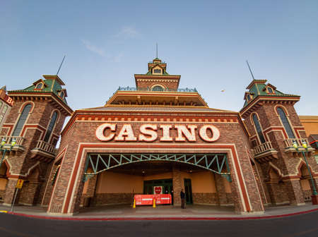Las Vegas, JAN 14, 2021 - Sunset exterior view of the Boulder Station Hotel and Casinoのeditorial素材
