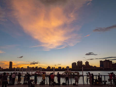 Taipei, AUG 17, 2012 - Sunset view of the Dadaocheng Wharfのeditorial素材
