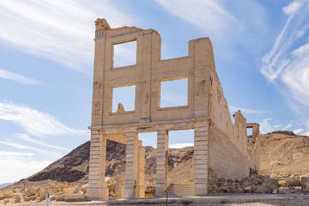 Sunny view of the abandon building in Rhyolite area at Nevadaの写真素材