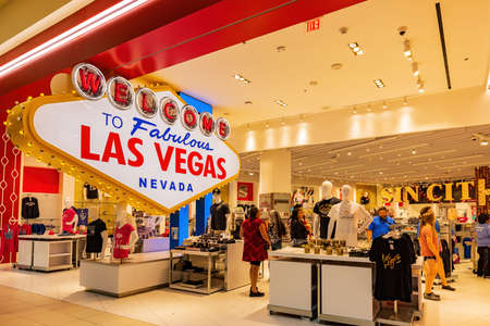 Las Vegas, JUN 29, 2021 - Gift shop in the Mandaly Bay casinoのeditorial素材