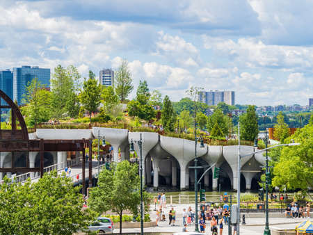 New York, JUL 4, 2021 - Little Island of Hudson River Parkのeditorial素材