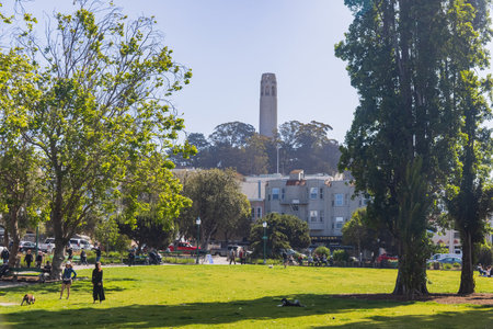 San Francisco, MAY 22, 2021 - Sunny view of the Washington Square San Franciscoのeditorial素材