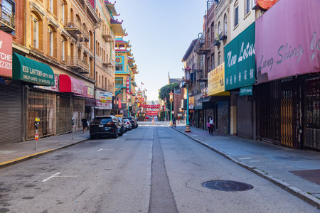San Francisco, MAY 20, 2021 - Afternoon view of the near empty Chinatownのeditorial素材