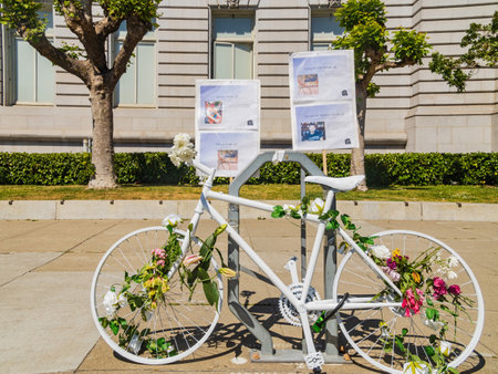 San Francisco, MAY 20, 2021 - Close up shot of a white bike memorial monumentのeditorial素材