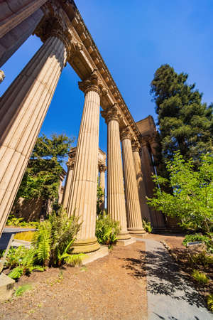 Sunny view of The Palace of Fine Arts at San Francisco, Californiaのeditorial素材
