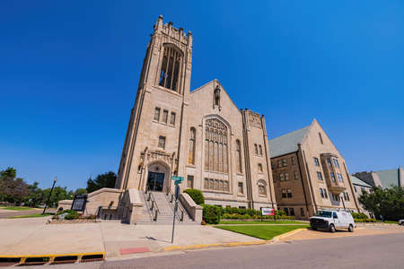 Oklahoma, AUG 10, 2021 - Sunny view of the McFarlin Memorial United Methodist Churchのeditorial素材