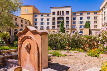 Las Vegas, MAY 10, 2021 - Sunny view of the Lake Las Vegasのeditorial素材