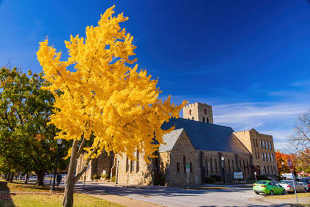 Tulsa, NOV 15 2021 - Sunny view of the United Methodist Church of The University of Tulsaのeditorial素材