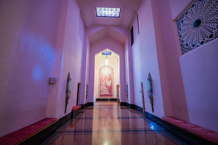 Tulsa, NOV 12 2021 - Interior view of the Boston Avenue United Methodist Churchのeditorial素材