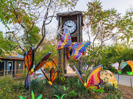 Oklahoma, NOV 9 2021 - Night of the Oklahoma City Zoo of Safari Lightのeditorial素材