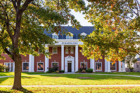 Beautiful fall color view of the campus of Univeristy of Oklahoma at Norman, Oklahomaのeditorial素材